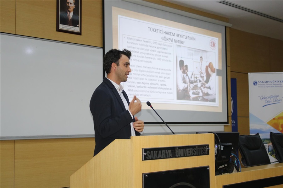 SAKARYA ÜNİVERSİTESİ’NDE "TÜKETİCİ HAKEM HEYETİ VE BAŞLICA UYUŞMAZLIKLAR" KONULU SEMİNER GERÇEKLEŞTİ