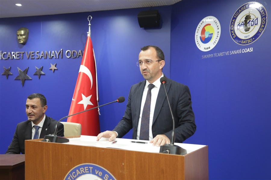 ''Taşınmaz Ticareti Hakkında Yönetmelik’’ kapsamında emlak işletmelerine eğitim verildi.